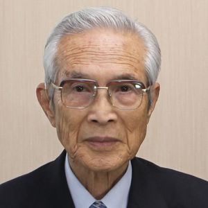 中込氏